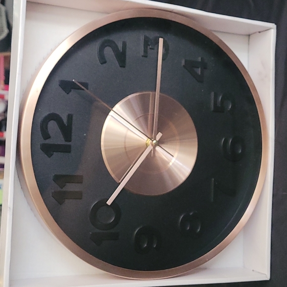 Pinner Clock company Wall Decor 2 Inch Wall Clock Poshmark